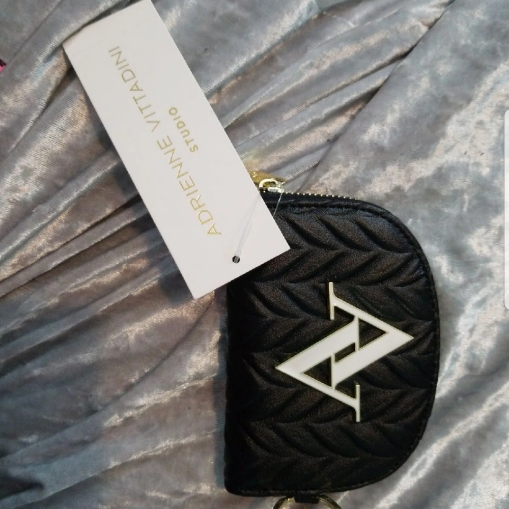 Adrienne Vittadini keychain wallet